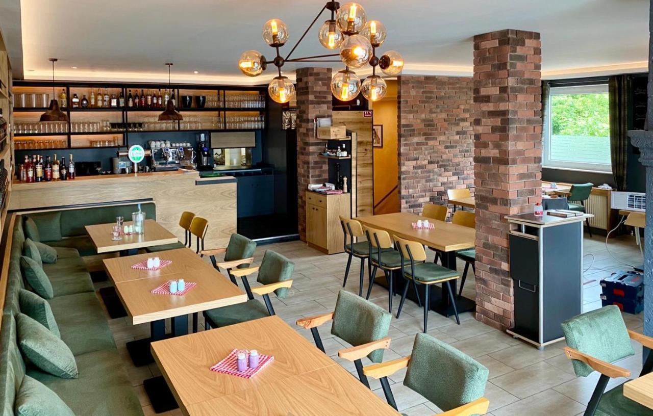 Hotel La Taverna Rosbach vor der Hohe Ngoại thất bức ảnh